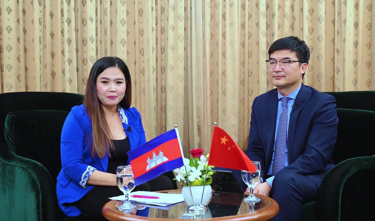 កិច្ចសម្ភាសន៍ពិសេស ស្តីពីសេវាកម្មគ្រប់គ្រងទិន្នន័យទំនើប បែបឌីជីថល INSPUR TECHNOLOGY