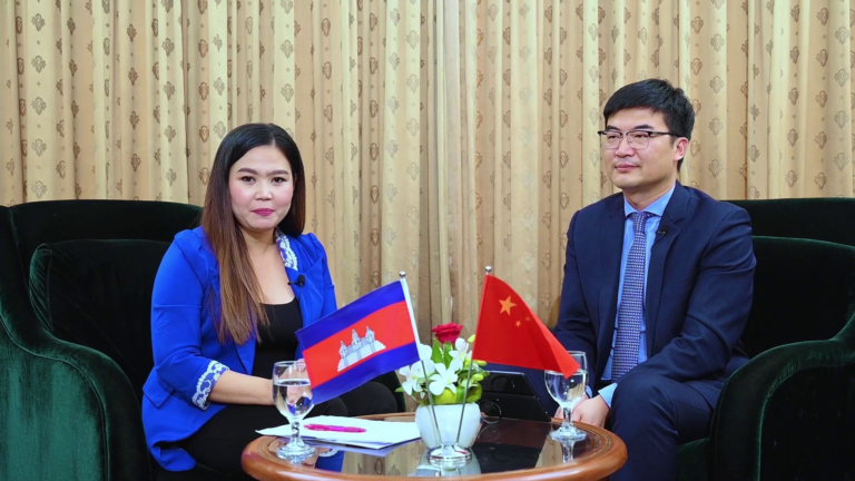 កិច្ចសម្ភាសន៍ពិសេស ស្តីពីសេវាកម្មគ្រប់គ្រងទិន្នន័យទំនើប បែបឌីជីថល INSPUR TECHNOLOGY
